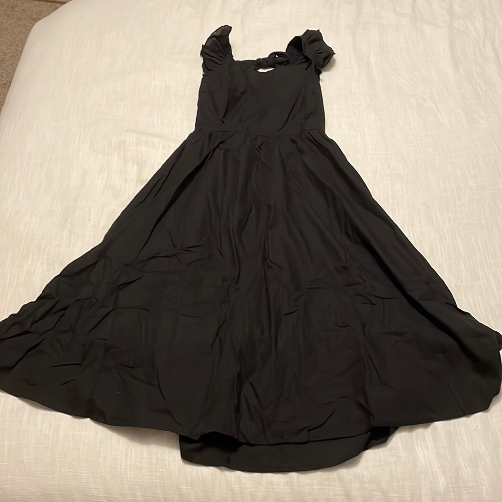 NWT Lumiere Black Ruffle Sleeve Open Back Midi Dress